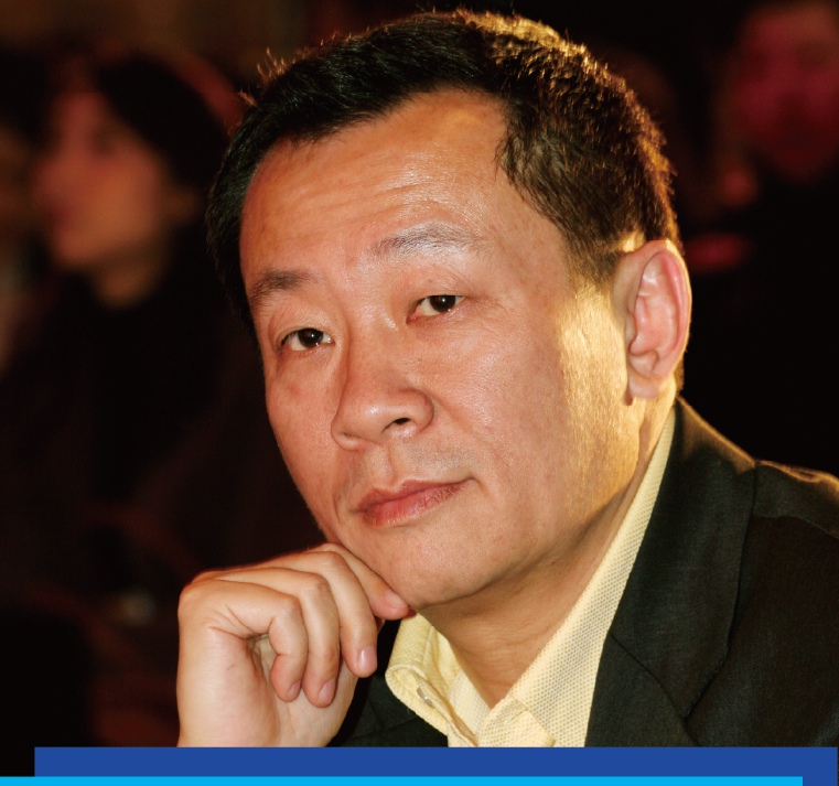 杨镭